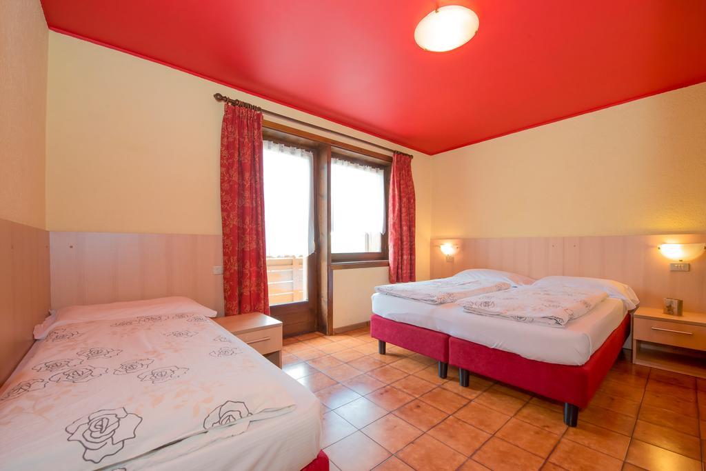 Casa Rosalba Apartman Livigno Kültér fotó